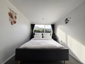 Hill View Abode Tawa - Tawa