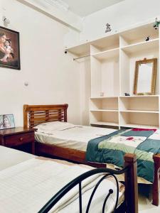 Shanthi Home Stay