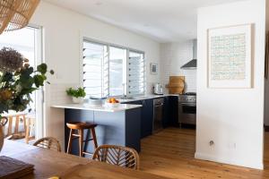 Miramar Coastal Cottage