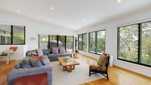 Space and Serenity at Pretty Beach by HolidayCo