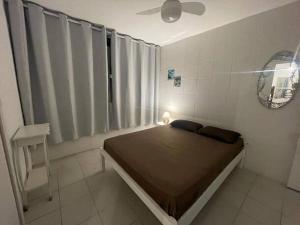 Remar Suítes 01 - Melhor localização do Guarujá e perto da praia!