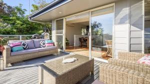 Sunnyside House - Ocean Views