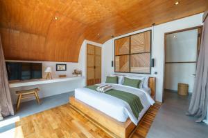 KClub Greenfields - Contemporary 3BR Townhouse in Berawa