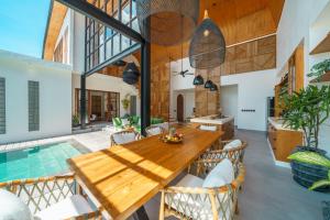 KClub Greenfields - Contemporary 3BR Townhouse in Berawa