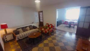 3 ambientes a la calle en zona céntrica Plaza Mitre