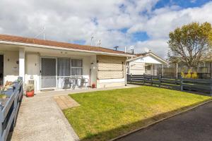 obrázek - Flora and Fables - New Plymouth Holiday Home