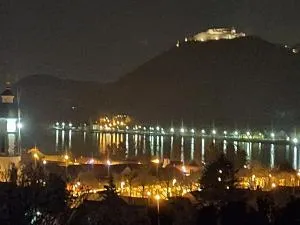 V4 Kilátóterasz Apartmanok Földszint - 维谢格拉德