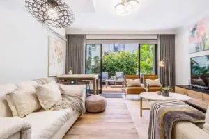 Urban Green - Stylish Courtyard Haven off Malvern Rd - Malvern