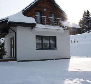 Panskiemisie Domki Całoroczne sauna jacuzzi