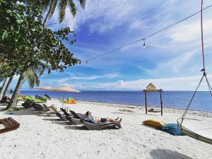 Siquijor Glamping Village