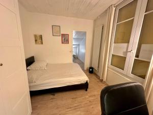 Aubervilliers maison de ville près métro 7 by immo kit bnb