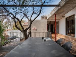 Milner Fashion House