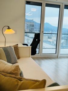 RiverGuard Apartment With FREE PARKING