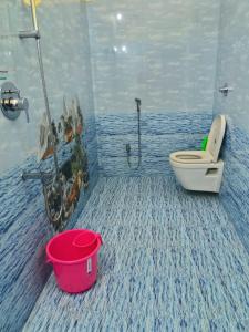 VJ VILLA HOME STAY PURPLE ROOM