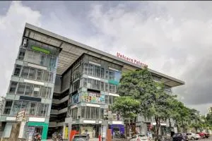 Hotel Unicorn, Surat - Surat