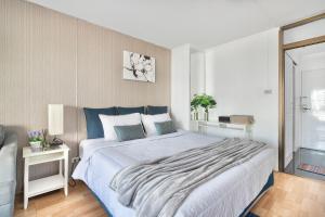 Cozy B at Nimman Studio Room in Condominium