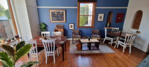 84 on Fourth Guest House