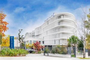 Hotels GOLDEN TULIP LYON OUEST TECHLID Hotel & Spa : photos des chambres