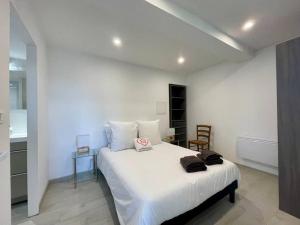 Bellavista by Melrose