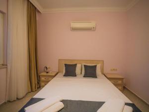 Fethiye Ölüdenizde Geniş Bahçe Özel Havuzlu Villa Royal 11