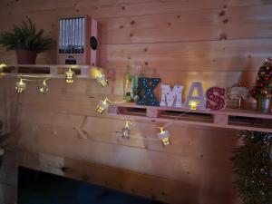 Chalets Chalet 1 chambre 2-4 personnes : Chalet 1 Chambre