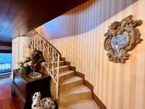 House of Angels - In the Heart of Bologna