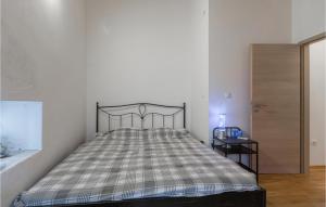 2 Bedroom Amazing Home In Bale