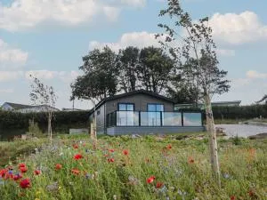 Primrose Lodge - Hemborough Post