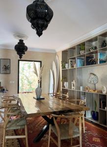 Cheerful 4-bedroom home in mirleft