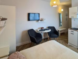 APARTAMENTY "LA VILLA" z klimatyzacją, rekreacyjnym ogrodem, prywatnym parkingiem, blisko centrum