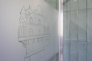 Château Constance, 19 personnes