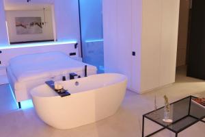 Modern Sanctuary Cysterska