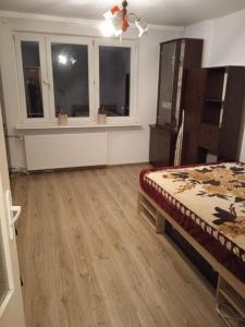 apartament mieszkanie kawalerka Warszawa centrum Twarda