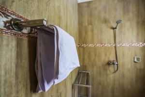 Big Stone House 5 - 6 min Center and 500m Parq Ubud