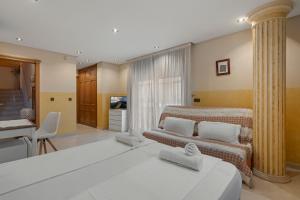 Villa Soler House in Malaga by Costarentals - MAL03