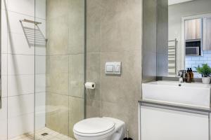 Backup-Powered Balcony Apartment