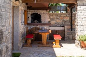 Villa Zinnia by Briskva