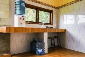 Big Stone House 7 - 6 min Center and 500m Parq Ubud