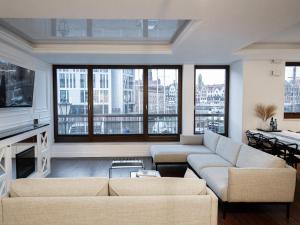 Suite Sixteen Szafarnia