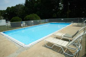 Clinton Motel