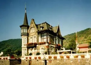 Villa Cornely - 布尔根