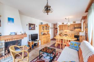 Baccara E4 - 4 pers - centre station