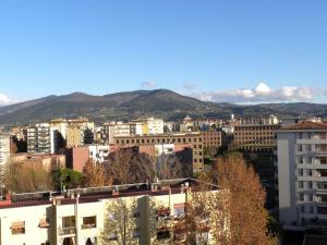 Florence Views & Terrace, Easy Transport Access