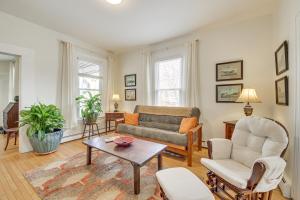 Tasteful Gardiner Triplex Near Downtown Augusta!