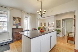 Tasteful Gardiner Triplex Near Downtown Augusta!