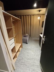 Appartements Le 12 studio neuf wifi app 09 : photos des chambres