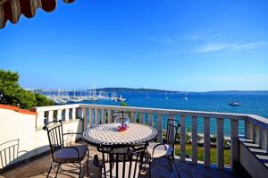 Apartment Luxury Cream