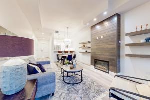 Trailhead Lodge #315