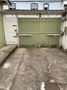 Casa com 2 quartos em Paraty com garagem 50m do centro histórico