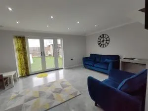 Elegant 3-Bedroom Home, sleeps up to 5 guest. - 北斯蒂福德